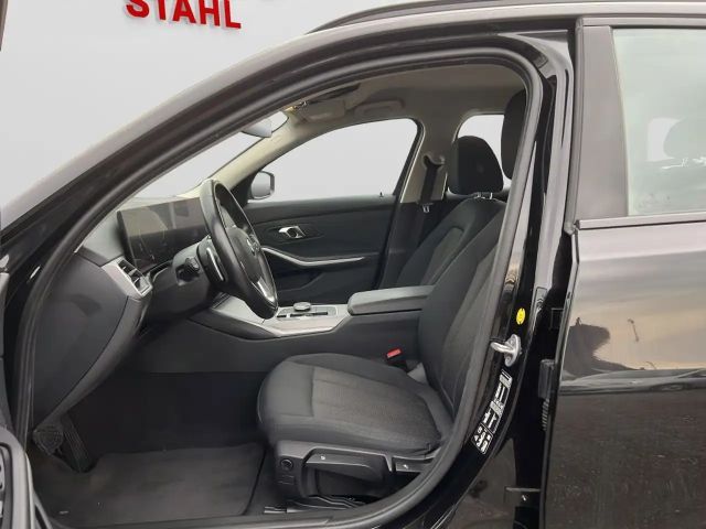 BMW 320 320d Touring xDrive