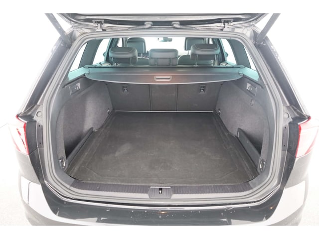 Volkswagen Passat 2.0 TDI R-Line Variant