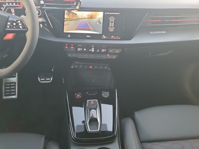 Audi RS3 Quattro S-Tronic Sedan