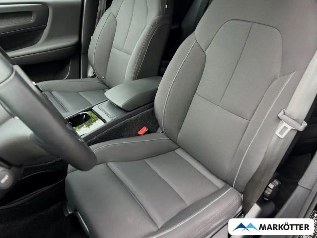 Volvo XC40 Core Recharge