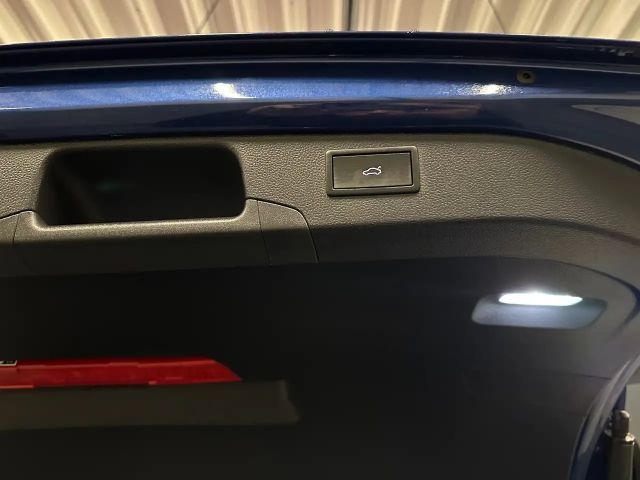 Volkswagen Passat 4Motion R-Line Variant