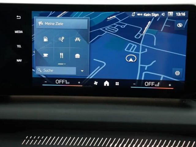 BMW 120 120i M-Sport Sedan