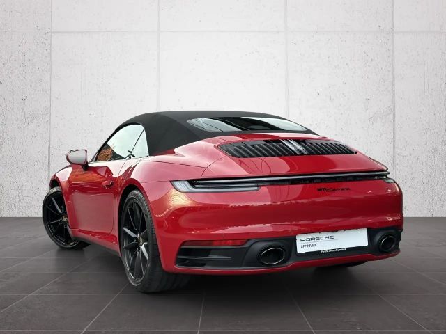 Porsche 992 Cabrio Carrera