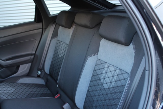 Volkswagen Taigo 1.5 TSI R-Line Style