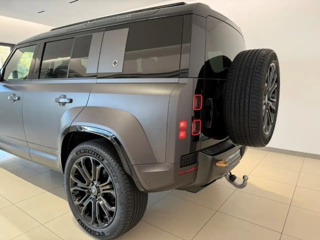 Land Rover Defender 110