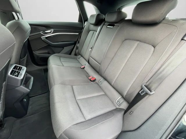 Audi Q8 e-tron 55 Quattro