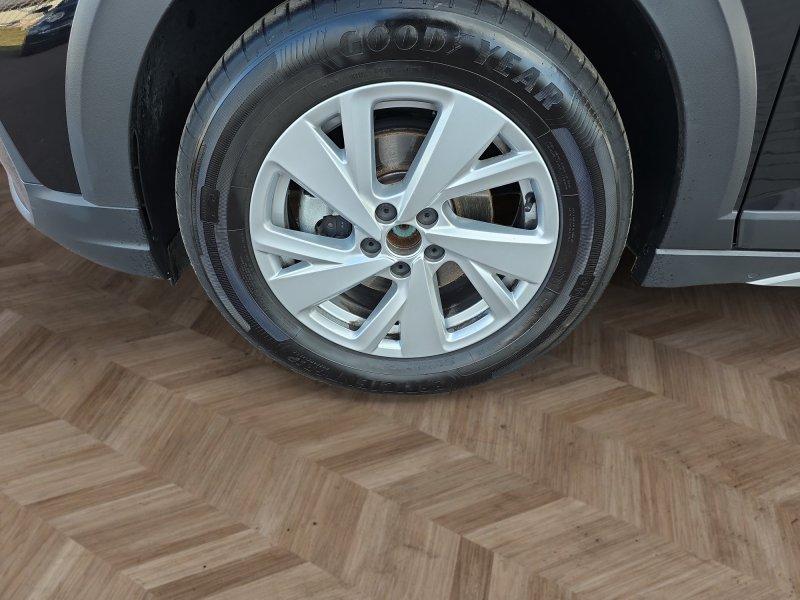 Volkswagen Taigo 1,0TSI 115PS Navi/LED/ACC/2-Z.Klimaaut.   