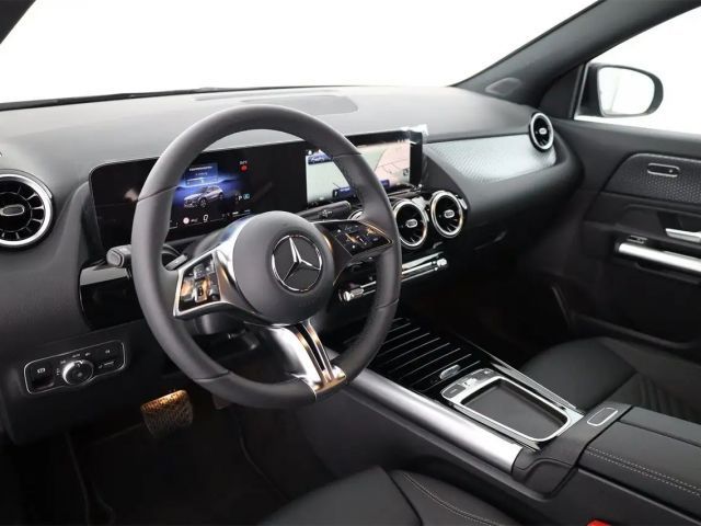 Mercedes-Benz GLA 180 Progressive