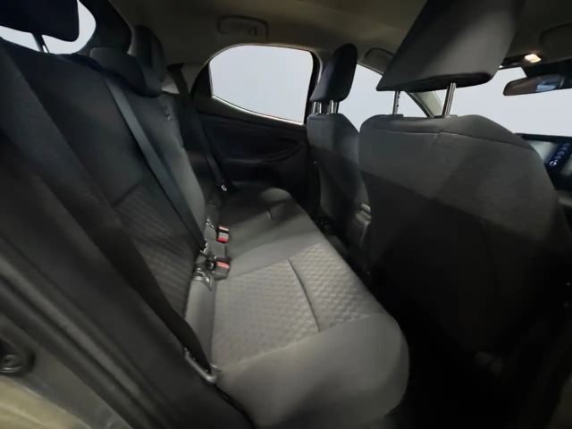 Toyota Yaris Hatchback Hybride Team D