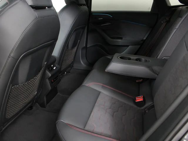 Audi A6 e-tron Quattro