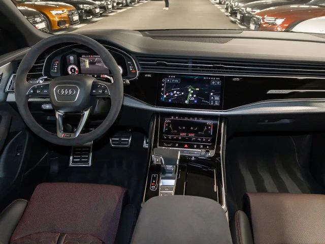 Audi RS Q8 Performance