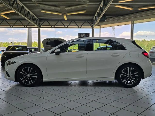 Mercedes-Benz A 180 Progressive