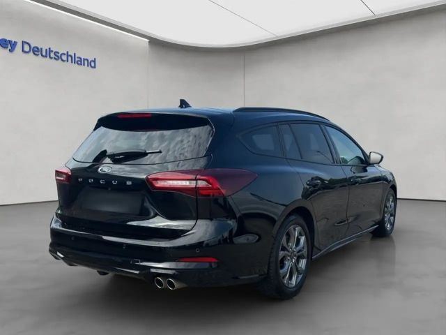 Ford Focus EcoBoost ST Line Wagon