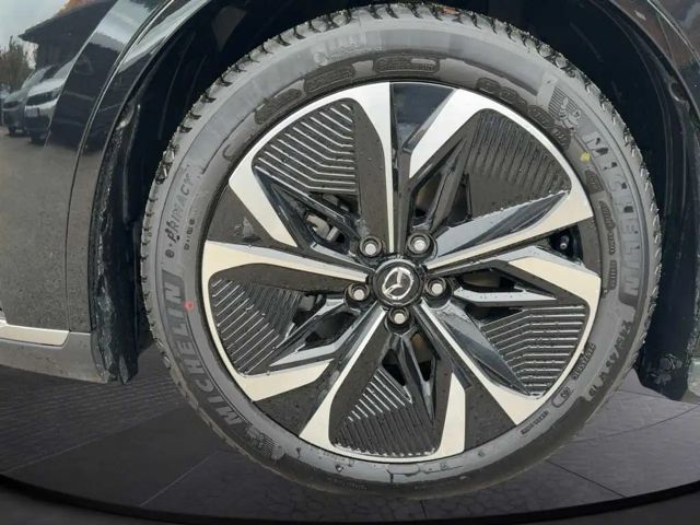 Mazda 6e Plus Takumi