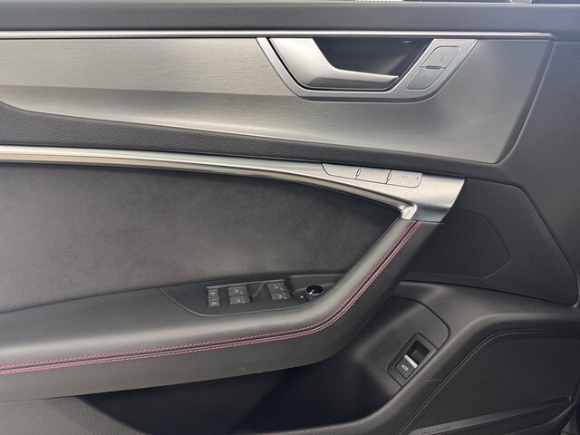 Audi RS6 Avant Quattro