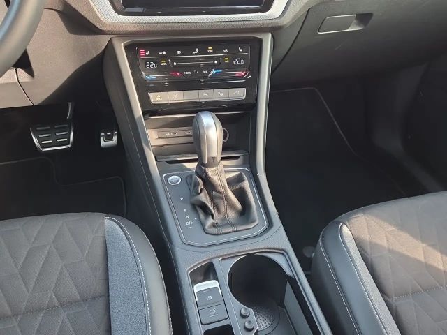 Volkswagen Touran 1.5 TSI DSG IQ.Drive