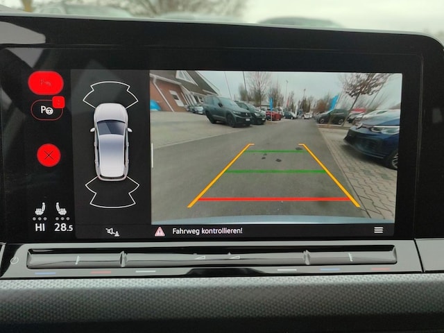 Volkswagen Golf 1.5 eTSI DSG Golf VIII IQ.Drive