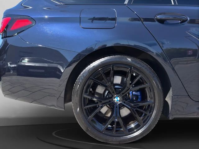 BMW 530 530i M-Sport Touring xDrive