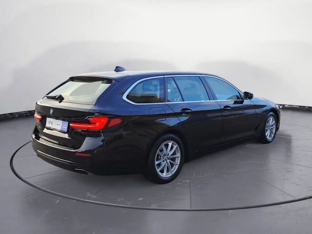 BMW 530 530d Touring xDrive