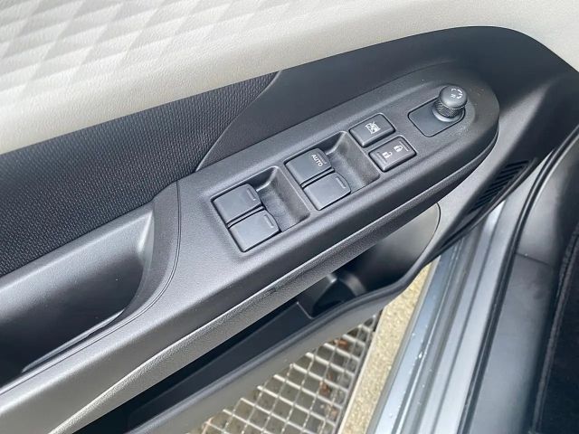 Suzuki Swift Clear Hybrid