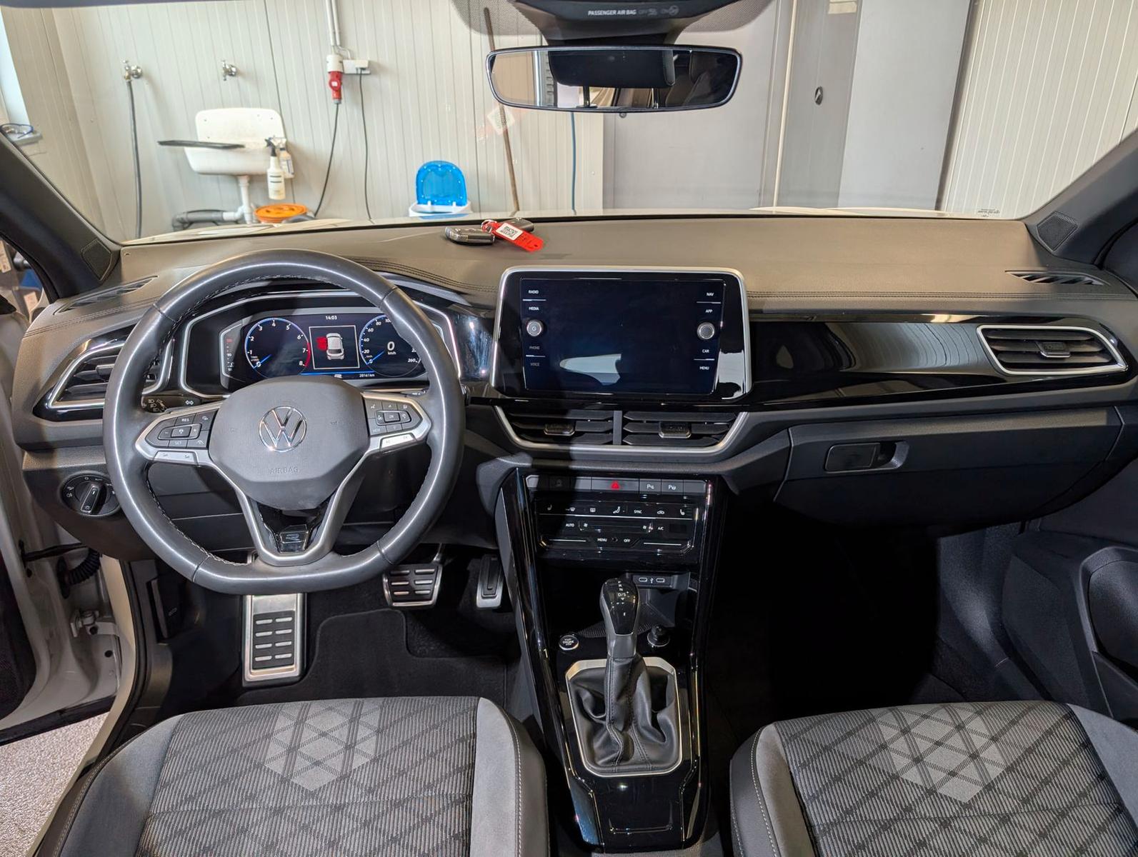 Volkswagen T-Roc 1.5 TSI DSG IQ.Drive R-Line