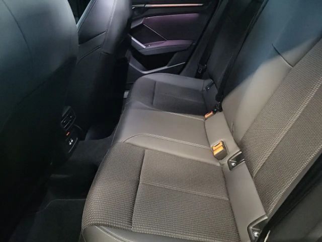 Audi A3 35 TDI S-Line Sedan Sportback