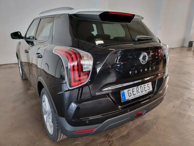 SsangYong Tivoli Fizz 1.5 P 6AT 2 WD "Neuwagen"
