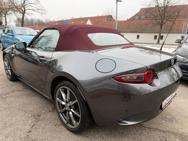 Mazda MX-5 SkyActiv