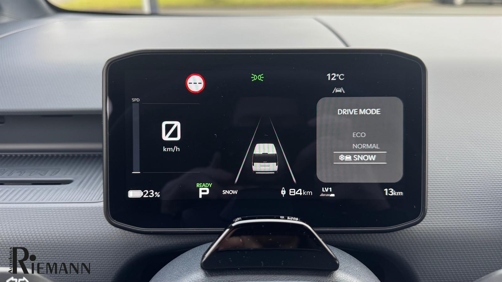 Kia PV5 Passenger 71 kWh