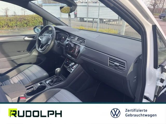Volkswagen Touran 1.5 TSI DSG Highline