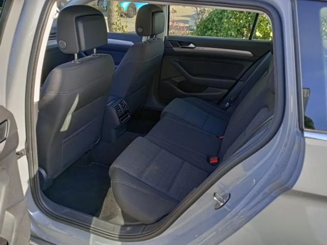 Volkswagen Passat Business Variant