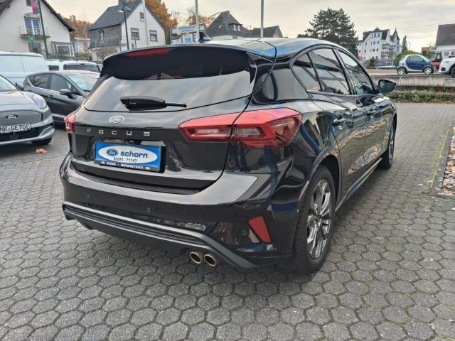 Ford Focus Limited ST Line