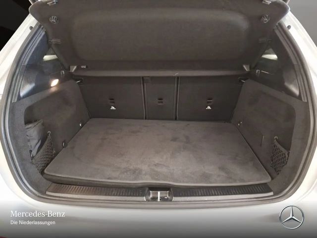 Mercedes-Benz B 200 Progressive Sedan