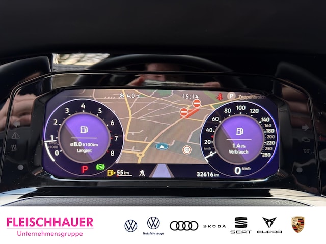 Volkswagen Golf 2.0 TSI DSG Golf VIII Style