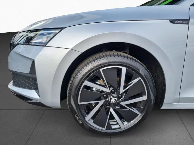 Skoda Octavia 1.5 TSI Combi Sportline