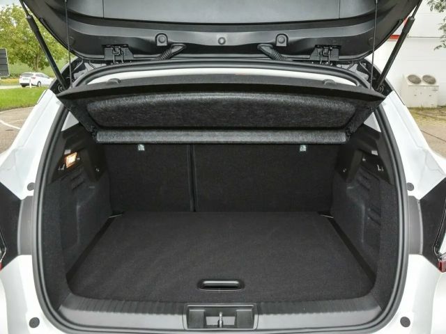 Mitsubishi ASX Entry