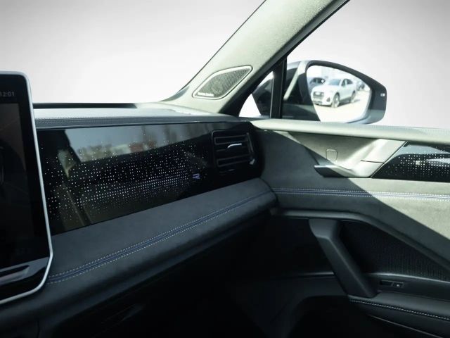 Volkswagen Tiguan 4Motion DSG R-Line