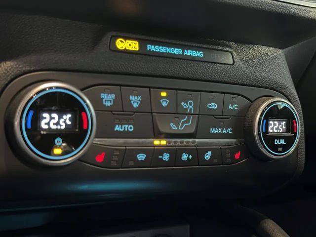 Ford Focus ST Line Style Wagon