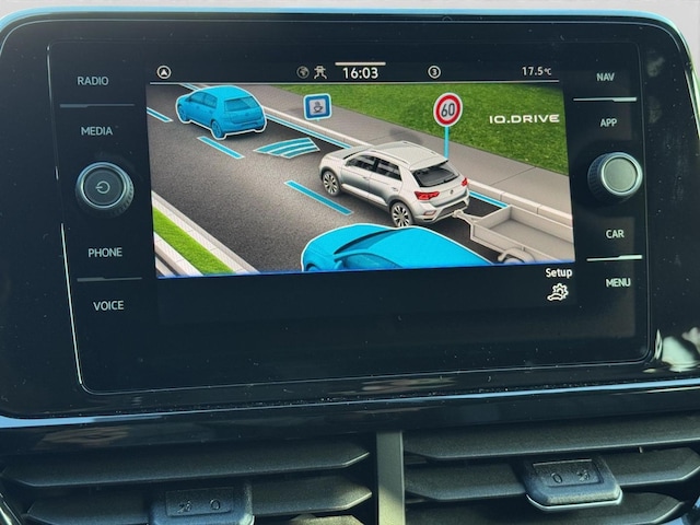 Volkswagen T-Roc 1.5 TSI DSG IQ.Drive R-Line