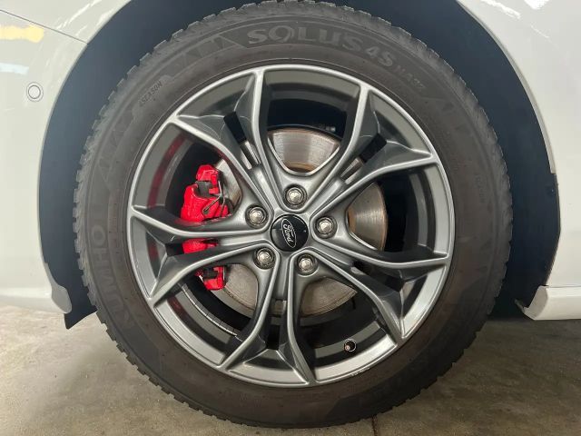 Ford Focus ST Line Wagon