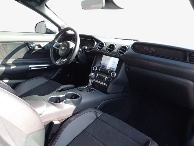 Ford Mustang Convertible GT 5.0 V8