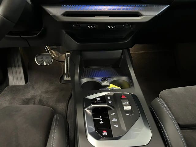 BMW 120 120d M-Sport Sedan