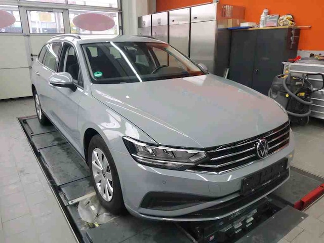 Volkswagen Passat 1.5 TSI Variant
