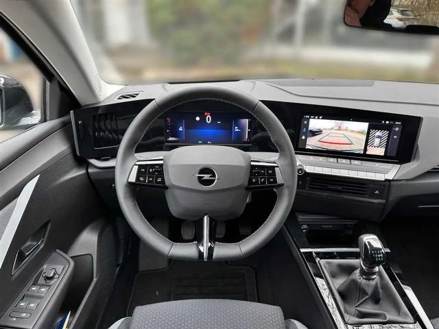 Opel Astra 1.2 Turbo Edition Turbo