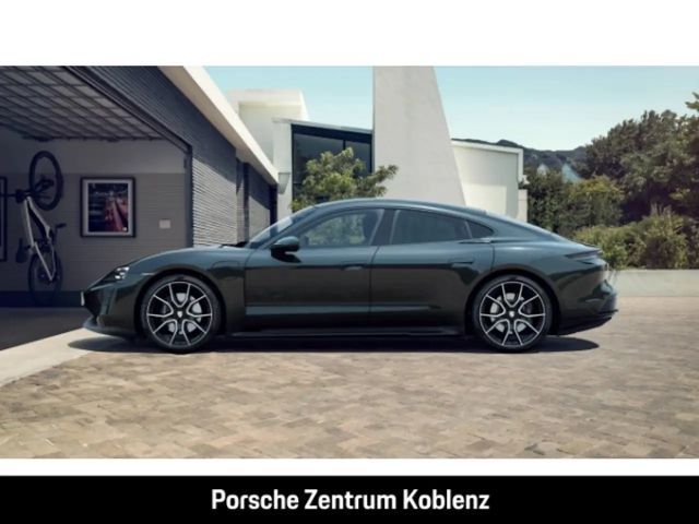 Porsche Taycan 4S