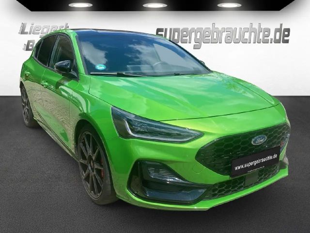 Ford Focus ST Line