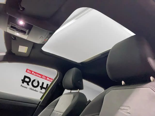 Volkswagen Taigo 1.5 TSI DSG R-Line