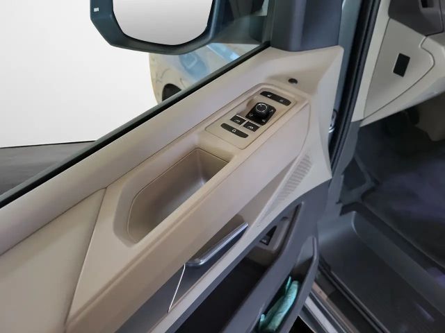 Volkswagen Multivan 2.0 TDI DSG T7