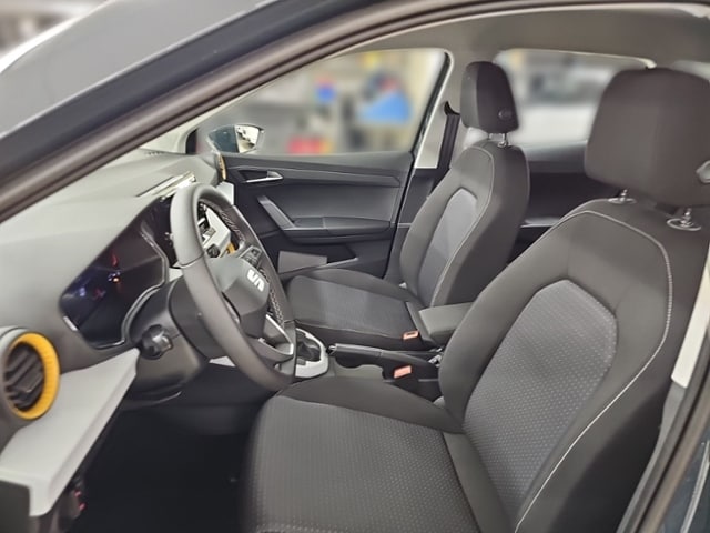 Seat Arona 1,0 TSI LED PDC SHZ ALU FULL LINK