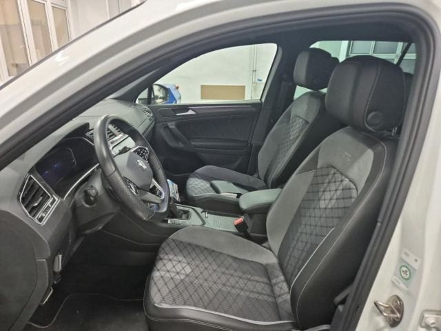 Volkswagen Tiguan 2.0 TDI DSG R-Line